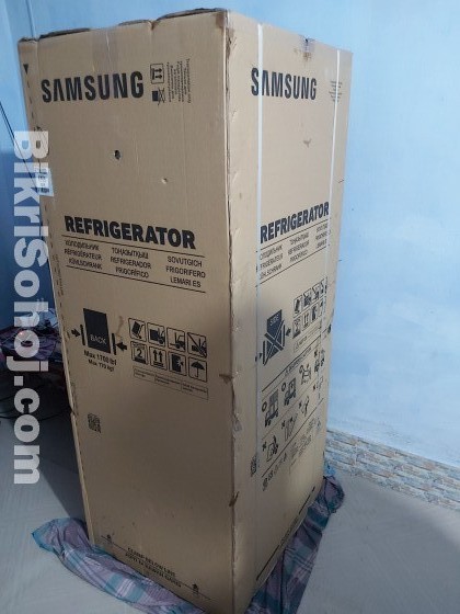 Brand New Samsung Refrigerator (Intact body)